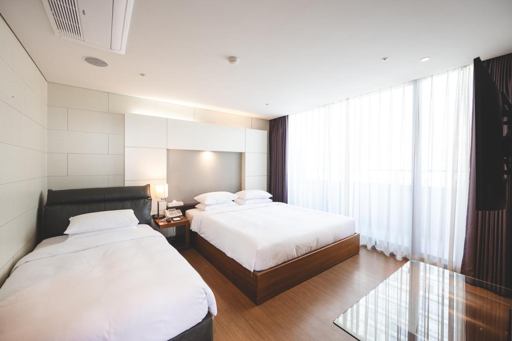 Sunset Hotel Busan Bilik gambar